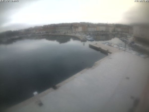 Město Cres - Přístav Cres - 18.12.2025 v 13:01 Město Cres - Přístav Cres - 18.12.2025 v 13:01