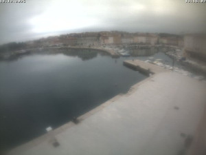 Město Cres - Přístav Cres - 18.12.2025 v 13:16 Město Cres - Přístav Cres - 18.12.2025 v 13:16