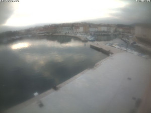 Město Cres - Přístav Cres - 18.12.2025 v 15:46 Město Cres - Přístav Cres - 18.12.2025 v 15:46