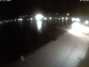 Město Cres - Přístav Cres - 21.12.2025 v 03:46 Město Cres - Přístav Cres - 21.12.2025 v 03:46