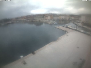 Město Cres - Přístav Cres - 23.12.2025 v 09:16 Město Cres - Přístav Cres - 23.12.2025 v 09:16