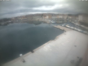 Město Cres - Přístav Cres - 23.12.2025 v 11:01 Město Cres - Přístav Cres - 23.12.2025 v 11:01