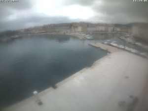 Město Cres - Přístav Cres - 23.12.2025 v 11:31 Město Cres - Přístav Cres - 23.12.2025 v 11:31