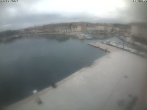 Město Cres - Přístav Cres - 23.12.2025 v 11:46 Město Cres - Přístav Cres - 23.12.2025 v 11:46