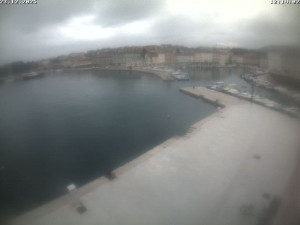 Město Cres - Přístav Cres - 23.12.2025 v 12:16 Město Cres - Přístav Cres - 23.12.2025 v 12:16