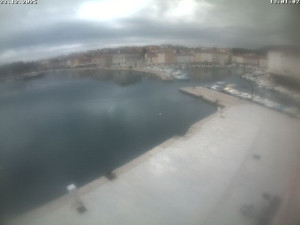 Město Cres - Přístav Cres - 23.12.2025 v 13:01 Město Cres - Přístav Cres - 23.12.2025 v 13:01