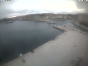 Město Cres - Přístav Cres - 23.12.2025 v 15:01 Město Cres - Přístav Cres - 23.12.2025 v 15:01