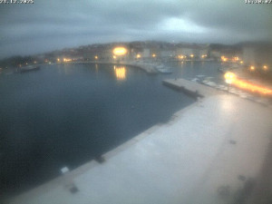 Město Cres - Přístav Cres - 23.12.2025 v 16:31 Město Cres - Přístav Cres - 23.12.2025 v 16:31