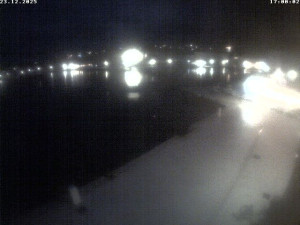 Město Cres - Přístav Cres - 23.12.2025 v 17:01 Město Cres - Přístav Cres - 23.12.2025 v 17:01