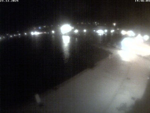 Město Cres - Přístav Cres - 23.12.2025 v 19:46 Město Cres - Přístav Cres - 23.12.2025 v 19:46