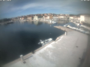 Město Cres - Přístav Cres - 13.2.2026 v 11:02 Město Cres - Přístav Cres - 13.2.2026 v 11:02