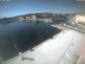 Město Cres - Přístav Cres - 13.2.2026 v 14:02 Město Cres - Přístav Cres - 13.2.2026 v 14:02