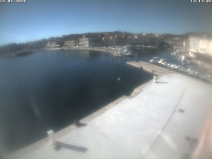 Město Cres - Přístav Cres - 13.2.2026 v 14:17 Město Cres - Přístav Cres - 13.2.2026 v 14:17