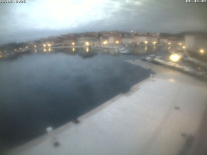 Město Cres - Přístav Cres - 16.2.2026 v 06:47 Město Cres - Přístav Cres - 16.2.2026 v 06:47