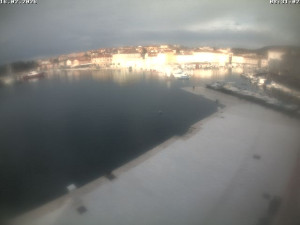 Město Cres - Přístav Cres - 16.2.2026 v 08:32 Město Cres - Přístav Cres - 16.2.2026 v 08:32