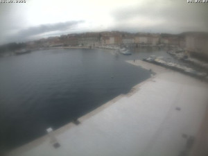 Město Cres - Přístav Cres - 16.2.2026 v 09:02 Město Cres - Přístav Cres - 16.2.2026 v 09:02