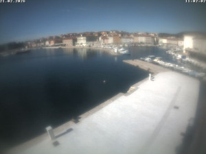 Město Cres - Přístav Cres - 21.2.2026 v 11:02 Město Cres - Přístav Cres - 21.2.2026 v 11:02