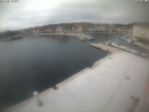 Město Cres - Přístav Cres - 21.2.2026 v 13:47 Město Cres - Přístav Cres - 21.2.2026 v 13:47