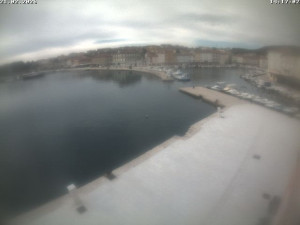 Město Cres - Přístav Cres - 21.2.2026 v 14:17 Město Cres - Přístav Cres - 21.2.2026 v 14:17