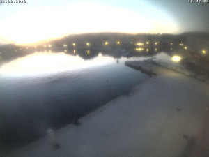 Město Cres - Přístav Cres - 21.2.2026 v 18:02 Město Cres - Přístav Cres - 21.2.2026 v 18:02