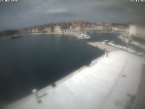 Město Cres - Přístav Cres - 21.3.2026 v 11:17 Město Cres - Přístav Cres - 21.3.2026 v 11:17