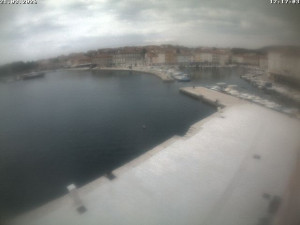 Město Cres - Přístav Cres - 21.3.2026 v 12:17 Město Cres - Přístav Cres - 21.3.2026 v 12:17