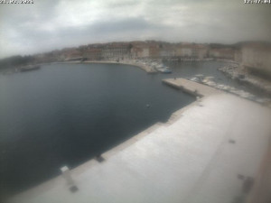 Město Cres - Přístav Cres - 21.3.2026 v 12:47 Město Cres - Přístav Cres - 21.3.2026 v 12:47