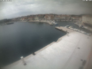 Město Cres - Přístav Cres - 21.3.2026 v 13:02 Město Cres - Přístav Cres - 21.3.2026 v 13:02