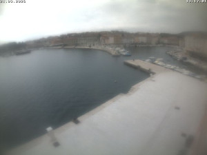 Město Cres - Přístav Cres - 21.3.2026 v 13:17 Město Cres - Přístav Cres - 21.3.2026 v 13:17