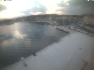 Město Cres - Přístav Cres - 21.3.2026 v 18:17 Město Cres - Přístav Cres - 21.3.2026 v 18:17