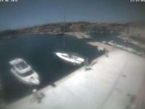 Town of Cres - Port of Cres - 18.6.2026 v 13:47 Town of Cres - Port of Cres - 18.6.2026 v 13:47