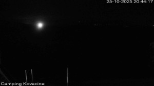 Camp Kovačine - Pláž kempu - 25.10.2025 v 20:45 Camp Kovačine - Pláž kempu - 25.10.2025 v 20:45