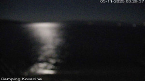Camp Kovačine - Pláž kempu - 5.11.2025 v 03:30 Camp Kovačine - Pláž kempu - 5.11.2025 v 03:30