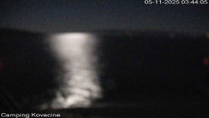 Camp Kovačine - Pláž kempu - 5.11.2025 v 03:45 Camp Kovačine - Pláž kempu - 5.11.2025 v 03:45