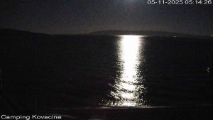Camp Kovačine - Pláž kempu - 5.11.2025 v 05:15 Camp Kovačine - Pláž kempu - 5.11.2025 v 05:15