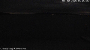 Camp Kovačine - Pláž kempu - 5.12.2025 v 02:30 Camp Kovačine - Pláž kempu - 5.12.2025 v 02:30