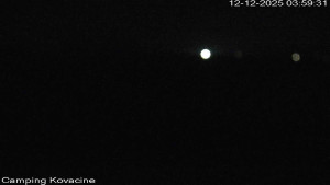 Camp Kovačine - Pláž kempu - 12.12.2025 v 04:00 Camp Kovačine - Pláž kempu - 12.12.2025 v 04:00