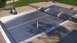 Wading pool