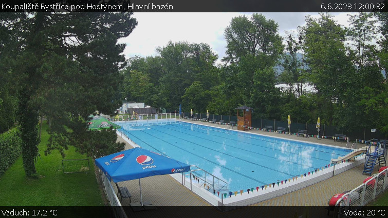 Koupaliště Bystřice pod Hostýnem - Hlavní bazén - 6.6.2023 v 12:00