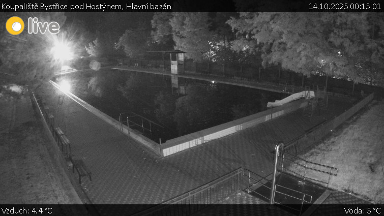 Koupaliště Bystřice pod Hostýnem - Hlavní bazén - 14.10.2025 v 00:15 Koupaliště Bystřice pod Hostýnem - Hlavní bazén - 14.10.2025 v 00:15