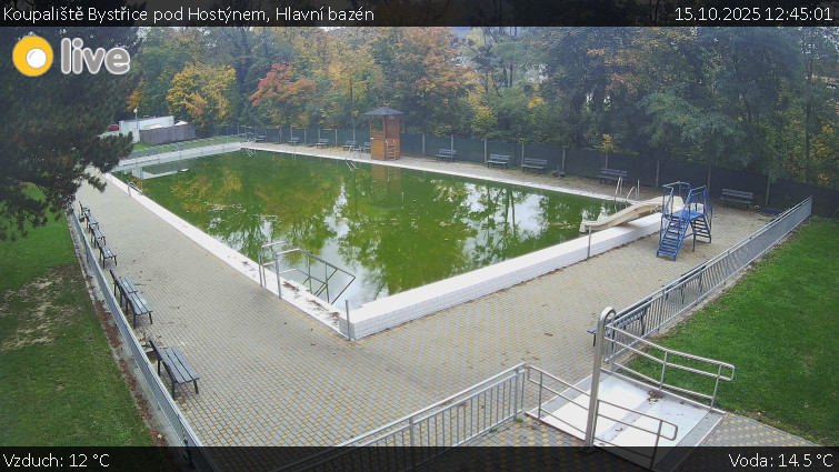 Koupaliště Bystřice pod Hostýnem - Hlavní bazén - 15.10.2025 v 12:45 Koupaliště Bystřice pod Hostýnem - Hlavní bazén - 15.10.2025 v 12:45