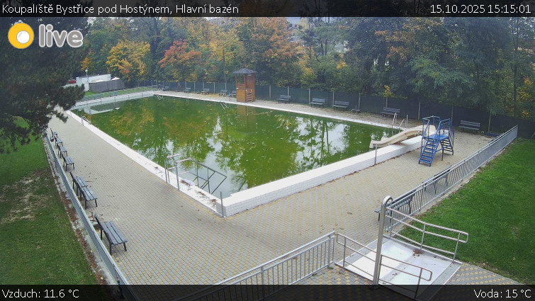 Koupaliště Bystřice pod Hostýnem - Hlavní bazén - 15.10.2025 v 15:15 Koupaliště Bystřice pod Hostýnem - Hlavní bazén - 15.10.2025 v 15:15