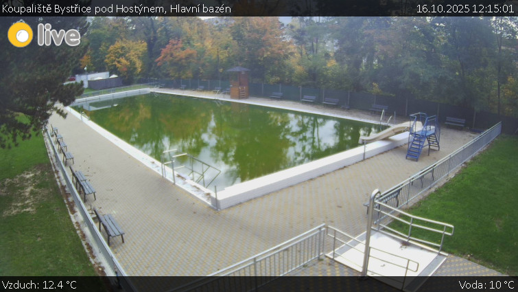 Koupaliště Bystřice pod Hostýnem - Hlavní bazén - 16.10.2025 v 12:15 Koupaliště Bystřice pod Hostýnem - Hlavní bazén - 16.10.2025 v 12:15