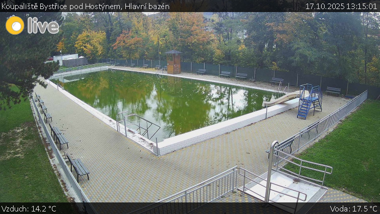 Koupaliště Bystřice pod Hostýnem - Hlavní bazén - 17.10.2025 v 13:15 Koupaliště Bystřice pod Hostýnem - Hlavní bazén - 17.10.2025 v 13:15