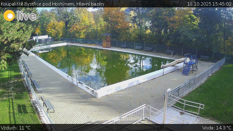 Koupaliště Bystřice pod Hostýnem - Hlavní bazén - 18.10.2025 v 15:45 Koupaliště Bystřice pod Hostýnem - Hlavní bazén - 18.10.2025 v 15:45