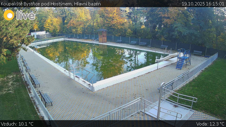 Koupaliště Bystřice pod Hostýnem - Hlavní bazén - 19.10.2025 v 16:15 Koupaliště Bystřice pod Hostýnem - Hlavní bazén - 19.10.2025 v 16:15