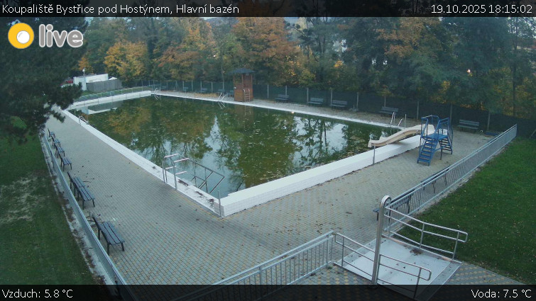 Koupaliště Bystřice pod Hostýnem - Hlavní bazén - 19.10.2025 v 18:15 Koupaliště Bystřice pod Hostýnem - Hlavní bazén - 19.10.2025 v 18:15