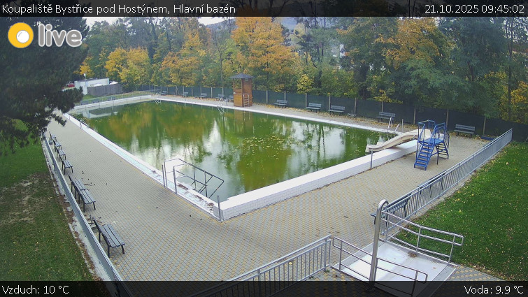 Koupaliště Bystřice pod Hostýnem - Hlavní bazén - 21.10.2025 v 09:45 Koupaliště Bystřice pod Hostýnem - Hlavní bazén - 21.10.2025 v 09:45