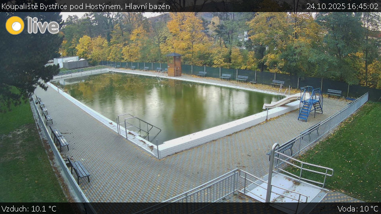 Koupaliště Bystřice pod Hostýnem - Hlavní bazén - 24.10.2025 v 16:45 Koupaliště Bystřice pod Hostýnem - Hlavní bazén - 24.10.2025 v 16:45