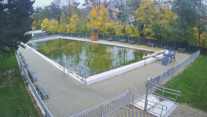 Koupaliště Bystřice pod Hostýnem - Hlavní bazén - 25.10.2025 v 12:15 Koupaliště Bystřice pod Hostýnem - Hlavní bazén - 25.10.2025 v 12:15